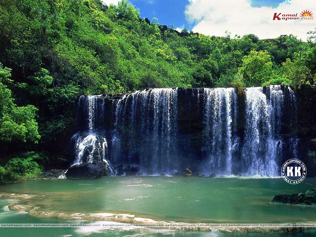 Waterfall Wallpaper